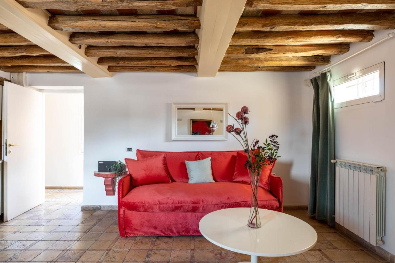 Lägenhet Iflat Penthouse In Campo De' Fiori Rom