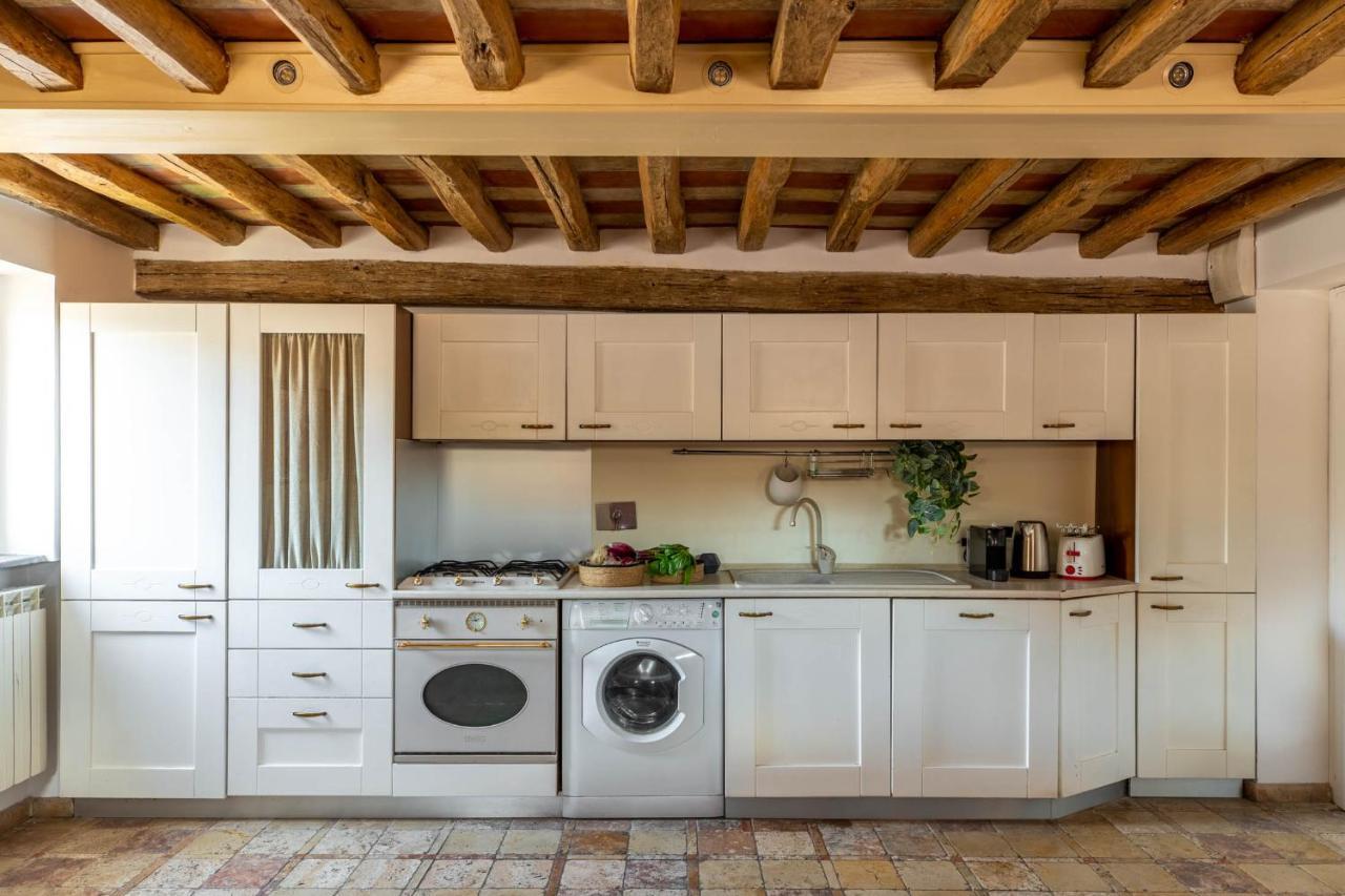 Lägenhet Iflat Penthouse In Campo De' Fiori Rom