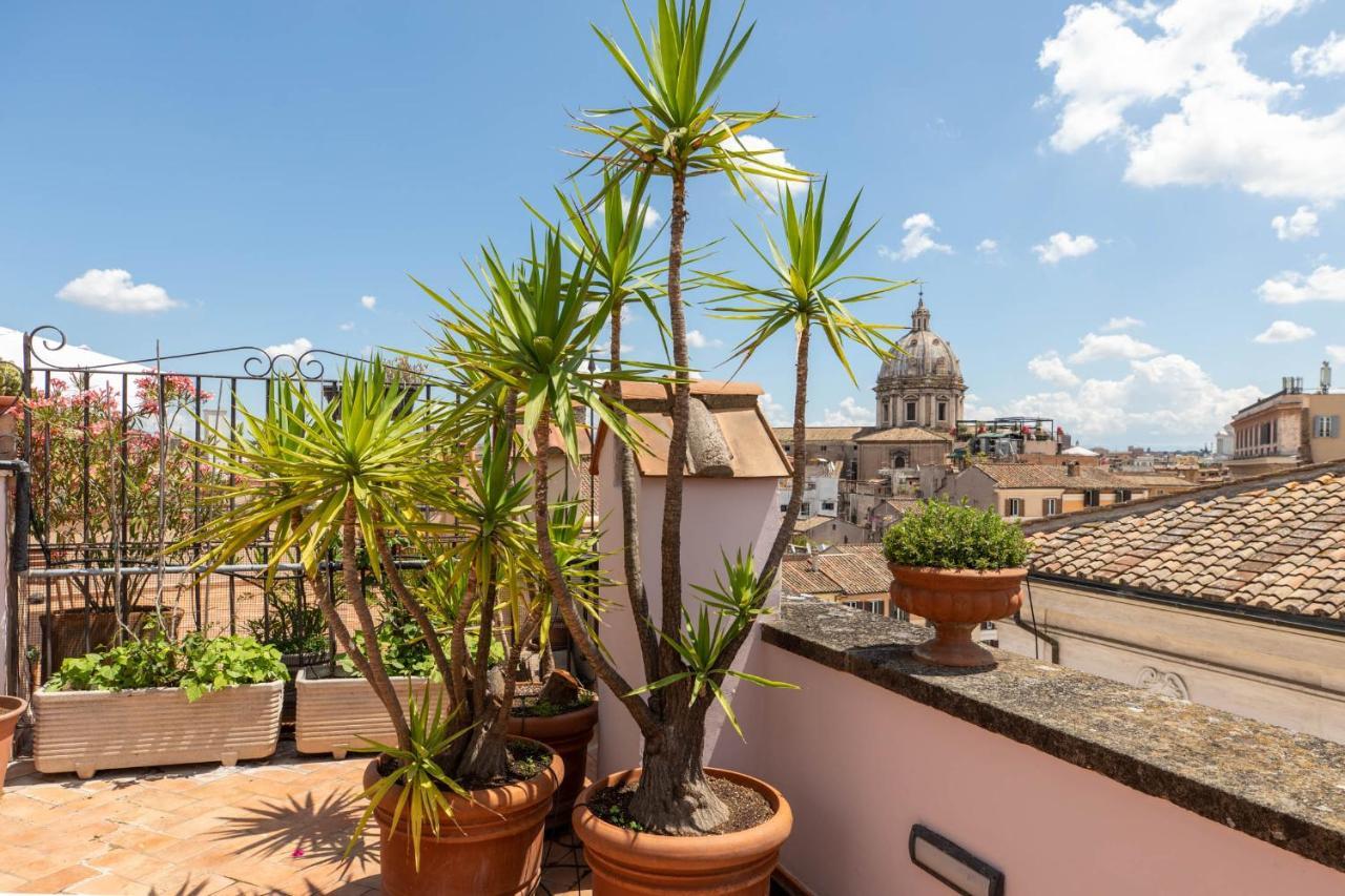 Iflat Penthouse In Campo De' Fiori * Rom
